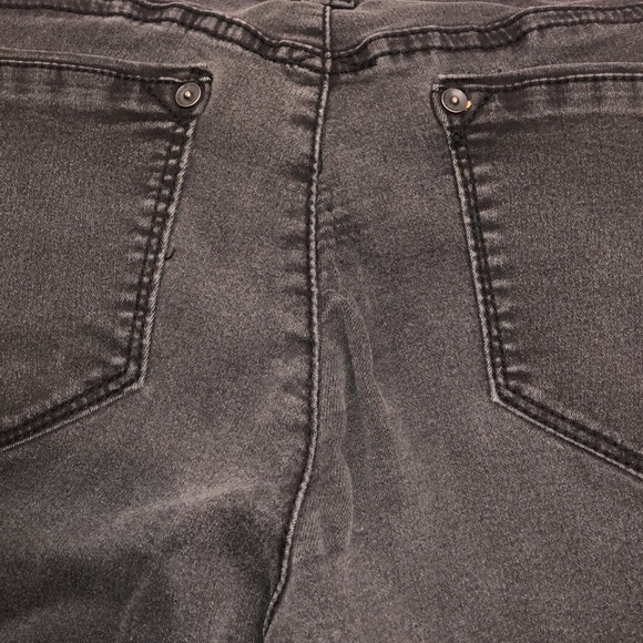 3 FOR $20 Wit & Wisdom Women’s Black Jeans 4P - Picture 4 of 10